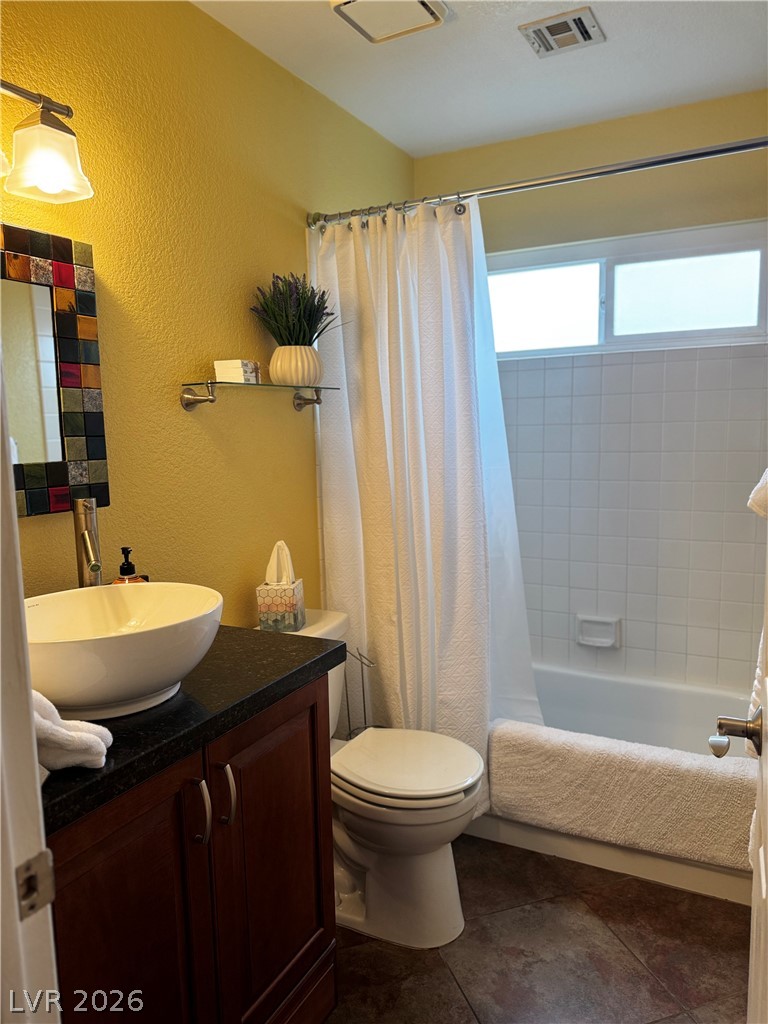 1715 Mesquite Court Property Photo 13