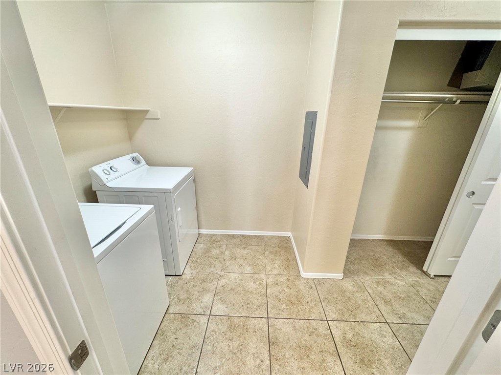 6868 Sky Pointe Drive 1035 Property Photo 13