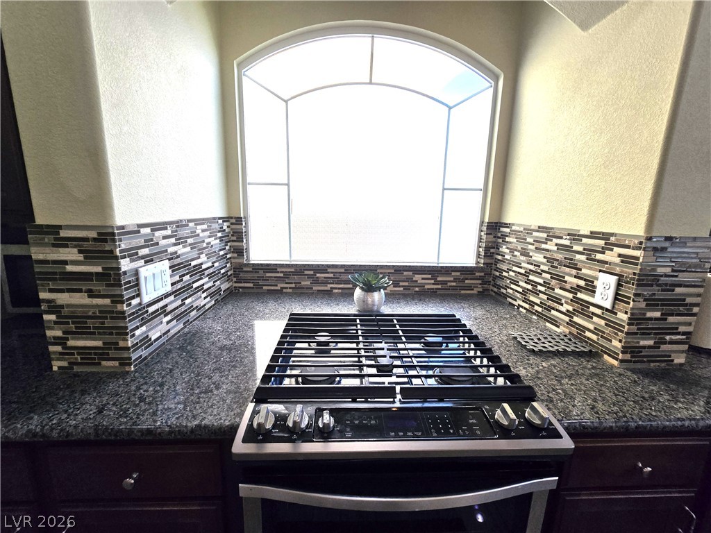 9680 Paraiso Springs Street Property Photo 10