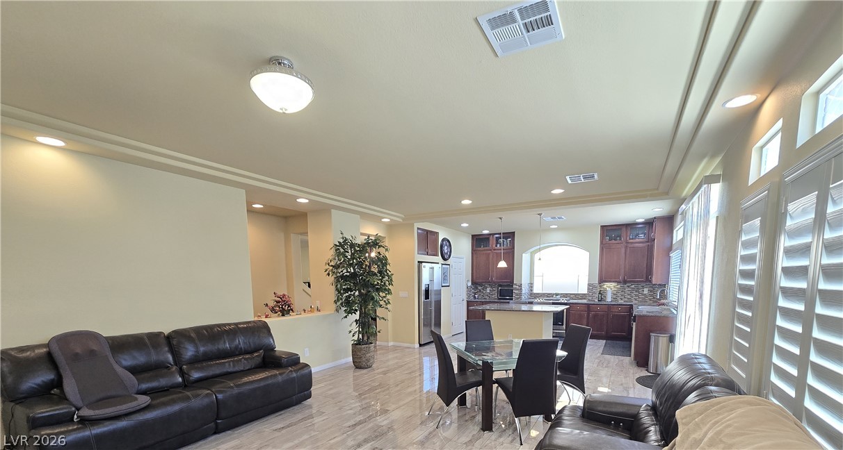 9680 Paraiso Springs Street Property Photo 12