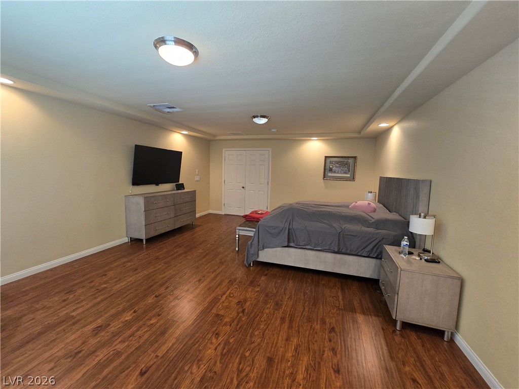 9680 Paraiso Springs Street Property Photo 18