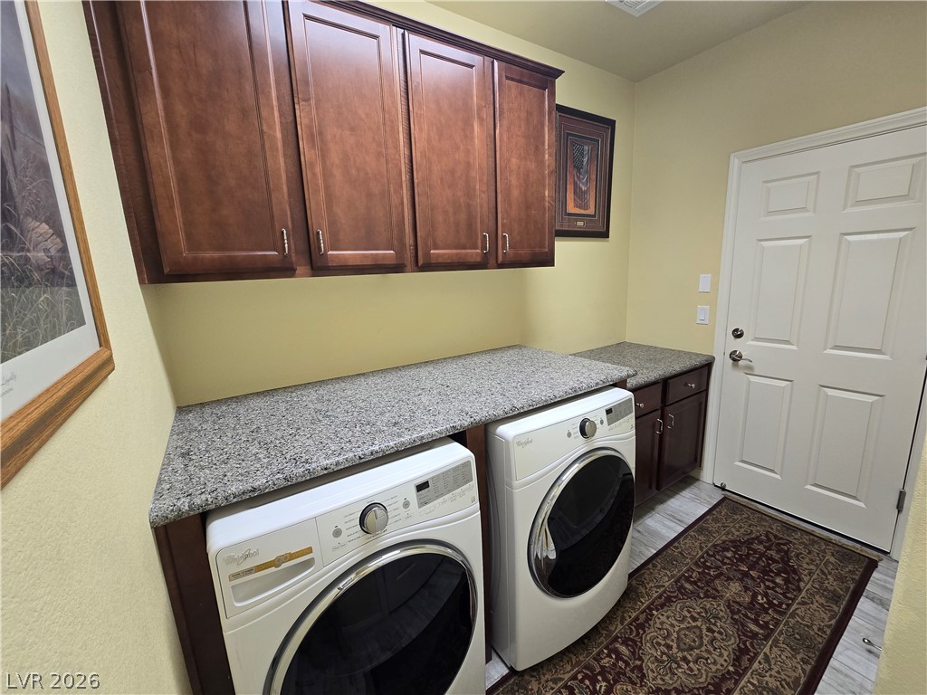 9680 Paraiso Springs Street Property Photo 31