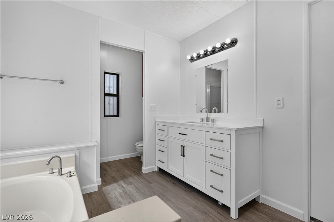 5048 Royal Avenue Property Photo 33