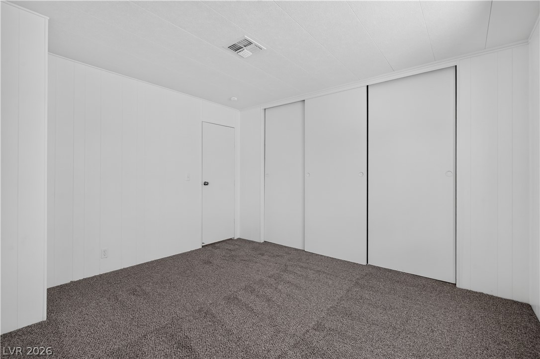 5048 Royal Avenue Property Photo 44