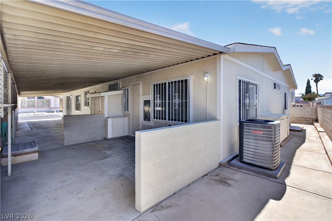 5048 Royal Avenue Property Photo 52