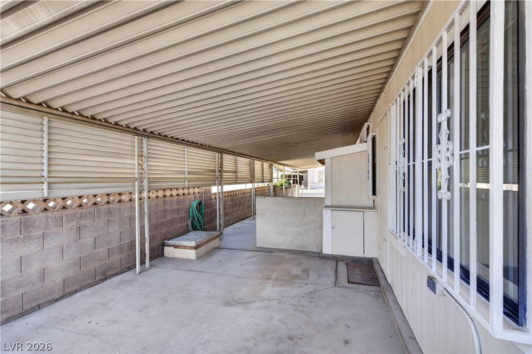 5048 Royal Avenue Property Photo 53