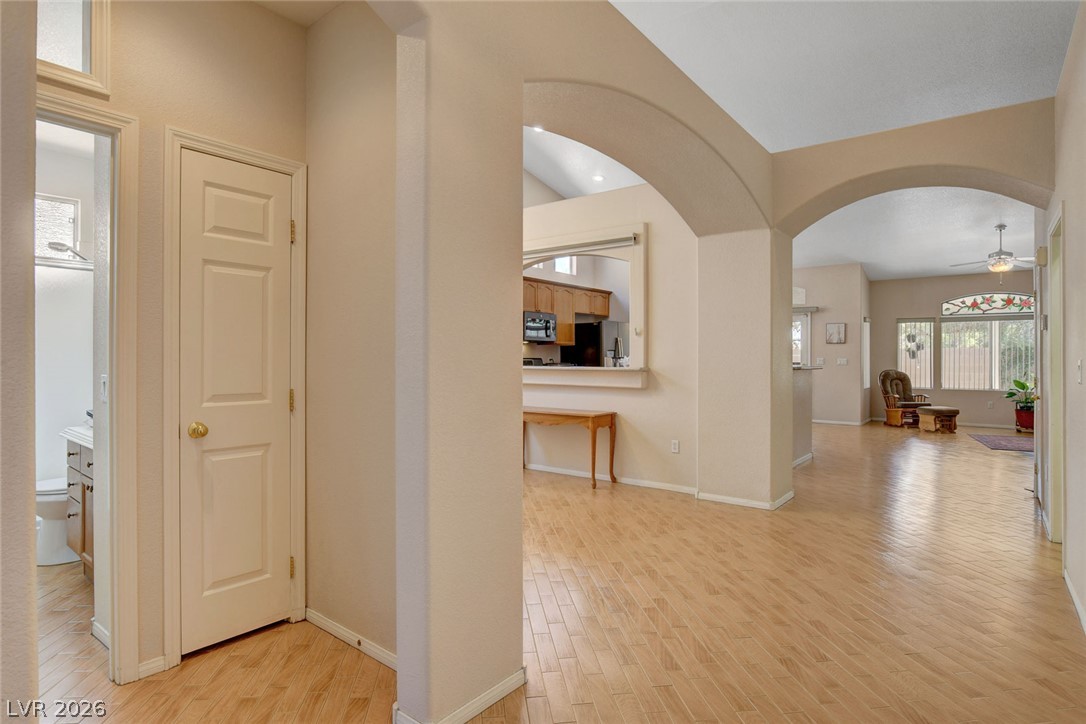 5090 Shadow River Street Property Photo 3
