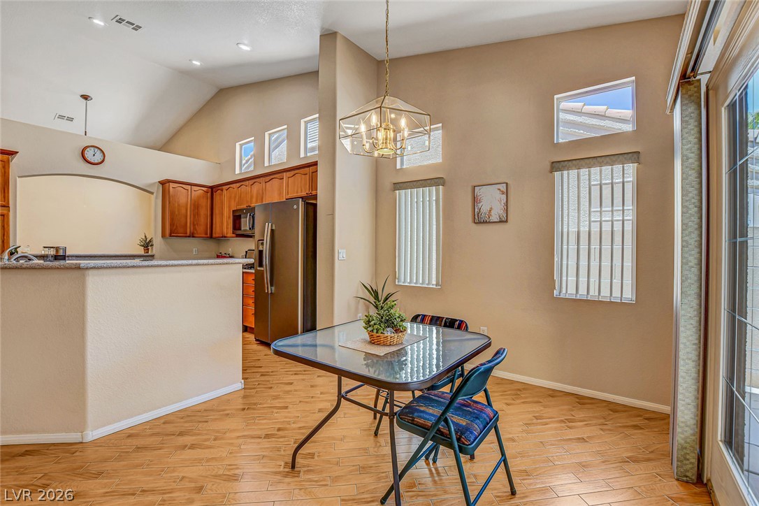 5090 Shadow River Street Property Photo 16