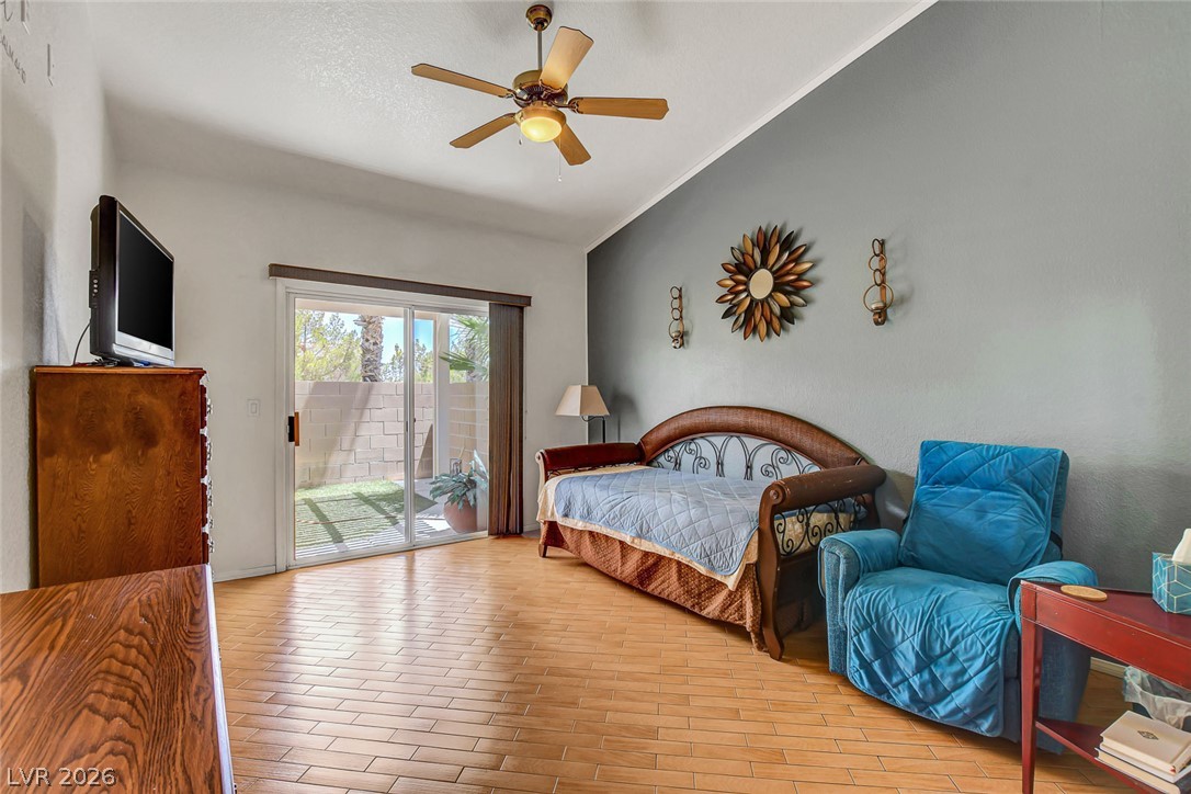 5090 Shadow River Street Property Photo 19
