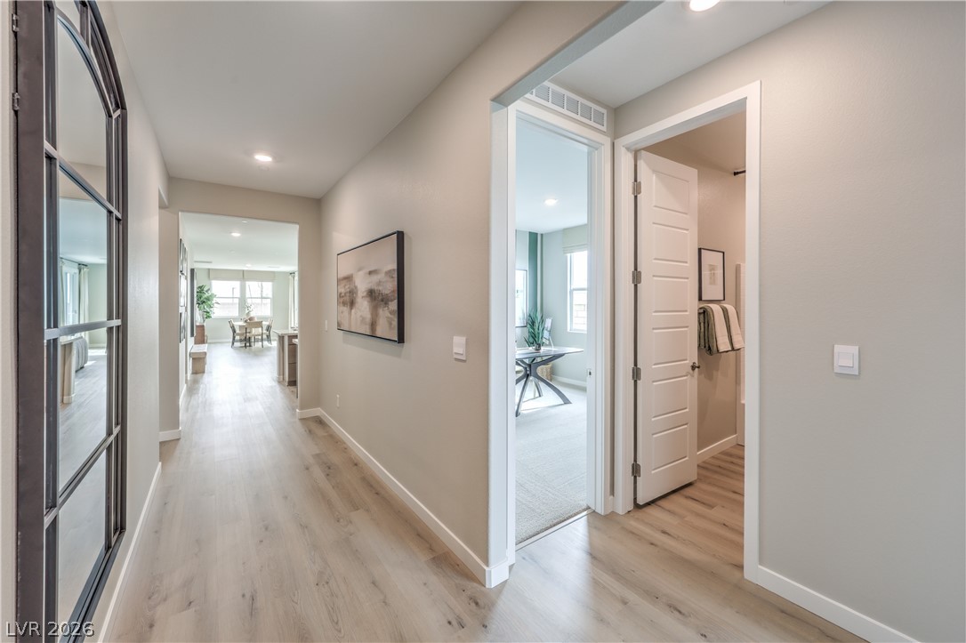 1316 Jorian Bay Drive Property Photo 3