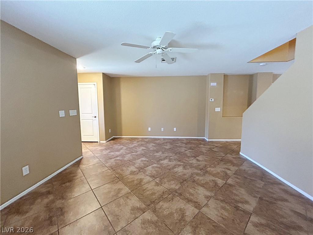 742 Iron Bridge Street Property Photo 5