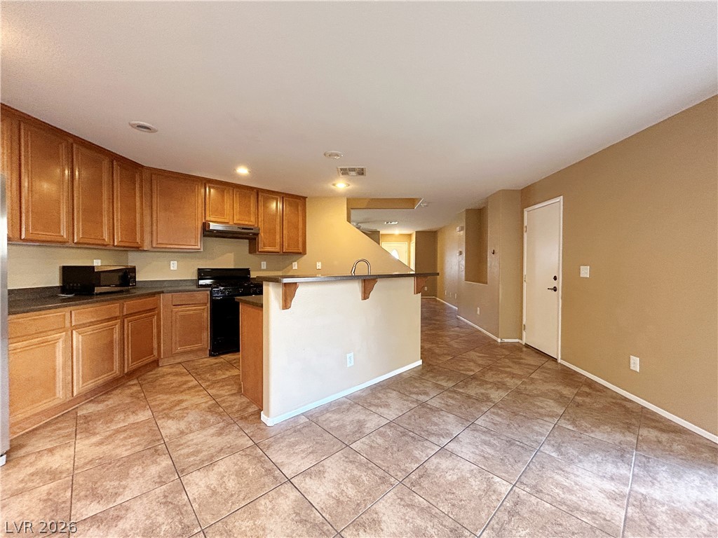 742 Iron Bridge Street Property Photo 12