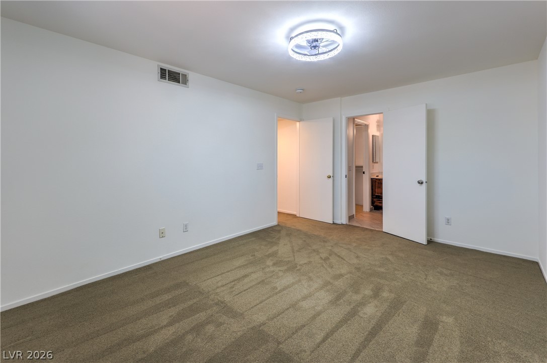 8136 Autumn Star Avenue Property Photo 10