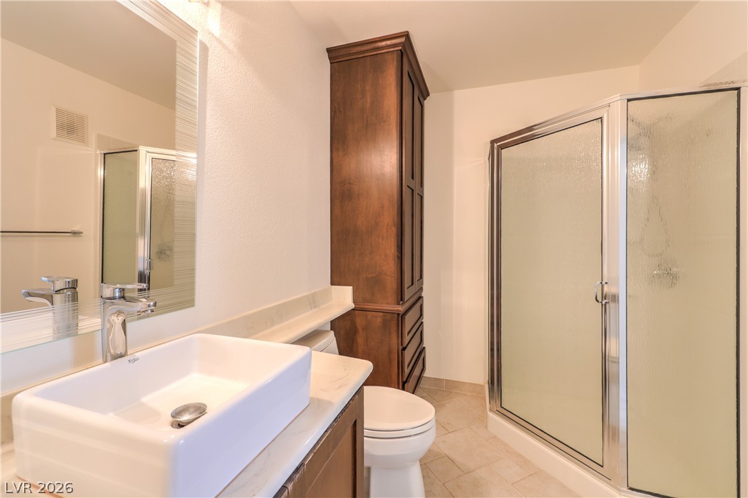 8136 Autumn Star Avenue Property Photo 11