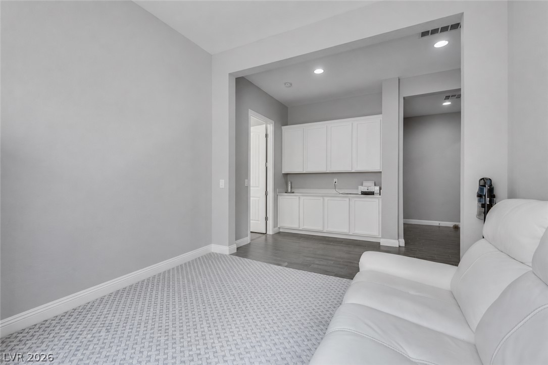 5796 Yellow Ridge Avenue Property Photo 36