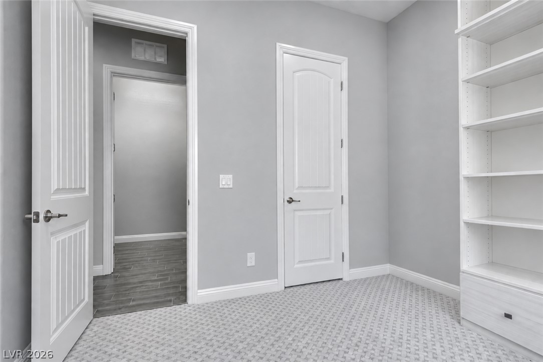 5796 Yellow Ridge Avenue Property Photo 44