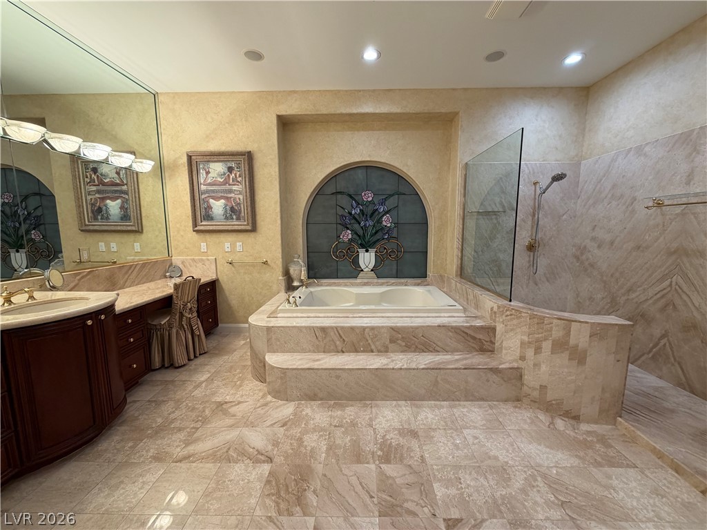 8604 Titleist Circle Property Photo 24