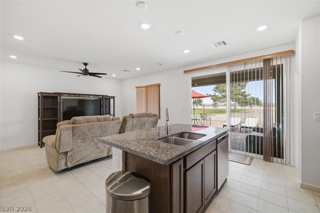 4174 East Cactus Canyon Drive Property Photo 6