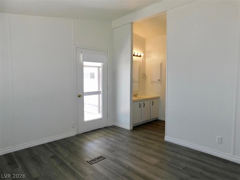 3262 Del Monte Street Property Photo 15