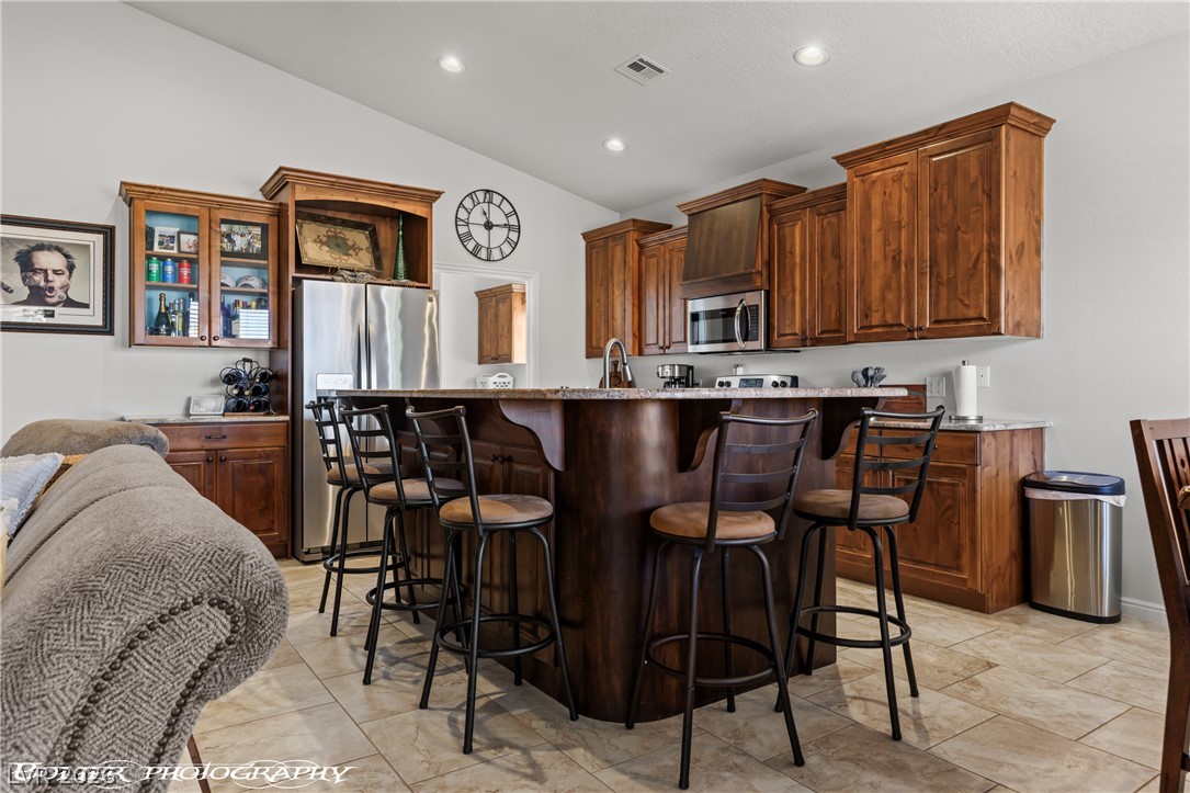 563 Fairways Drive Property Photo 14