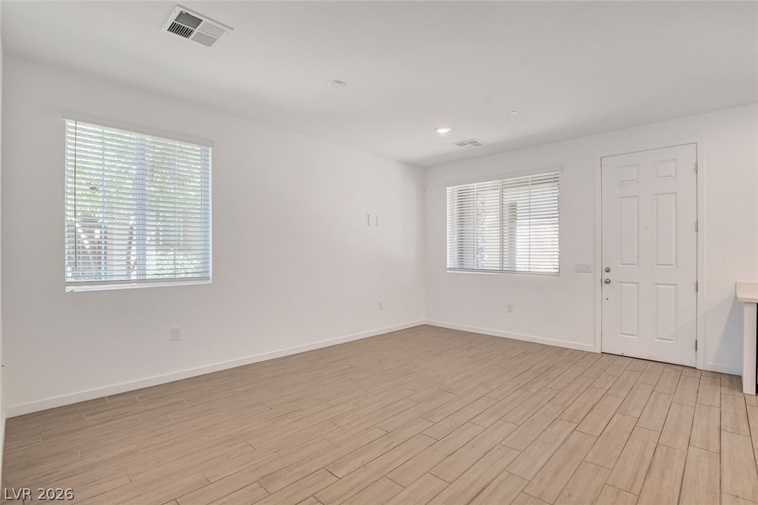 5730 Sky Pointe Drive 190 Property Photo 6
