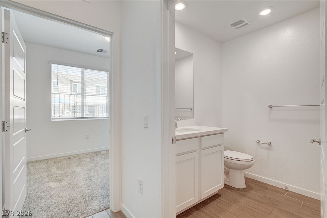 5730 Sky Pointe Drive 190 Property Photo 14