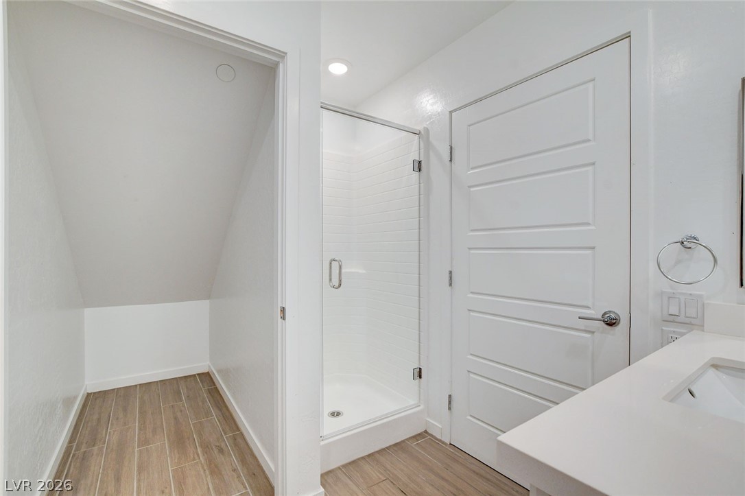 5730 Sky Pointe Drive 190 Property Photo 19