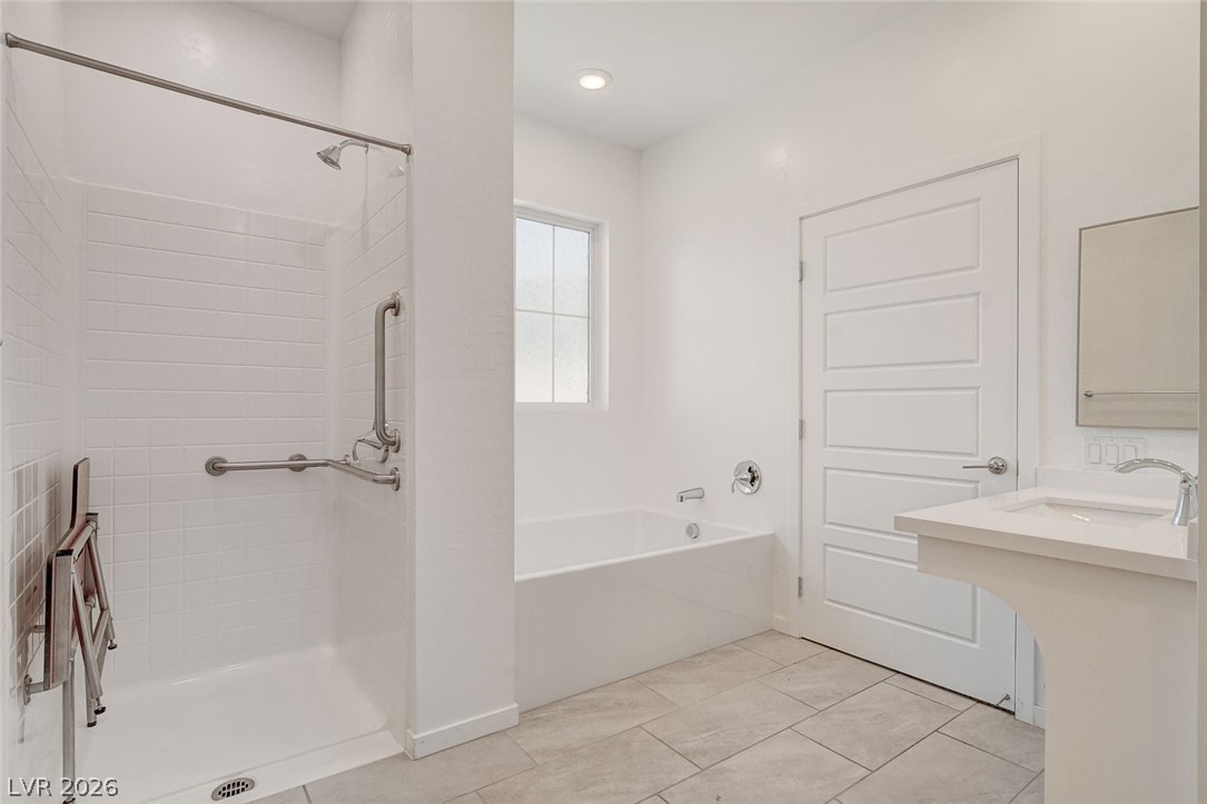 5730 Sky Pointe Drive 190 Property Photo 36