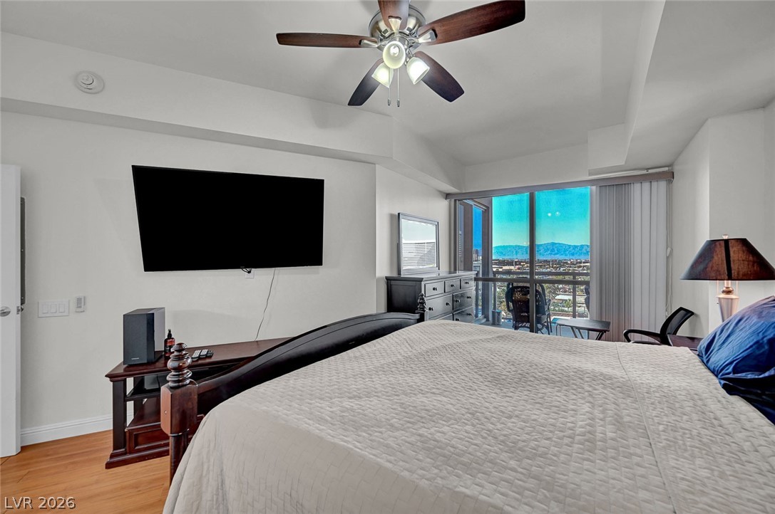200 West Sahara Avenue 811 Property Photo 18