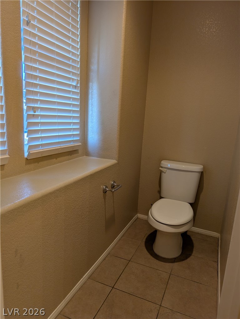 10734 South Old Ironsides Avenue Property Photo 9