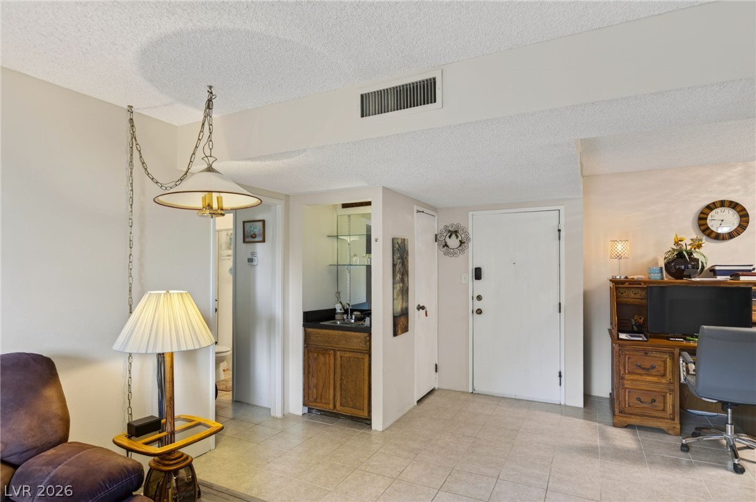 750 Royal Crest Circle 354 Property Photo 5