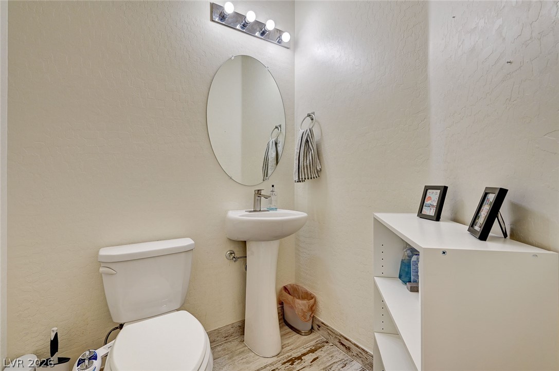 6363 Amelia Ridge Avenue Property Photo 14