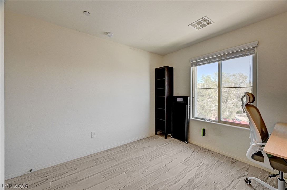 6363 Amelia Ridge Avenue Property Photo 22