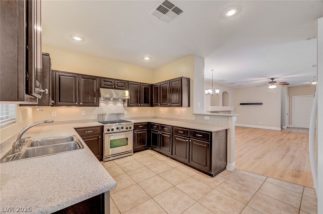 8365 Teton Crest Place Property Photo 14