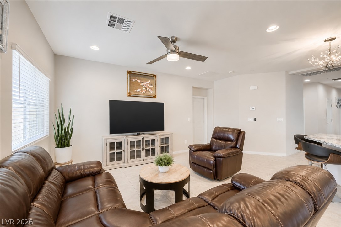 72 Summer Rhapsody Avenue Property Photo 6