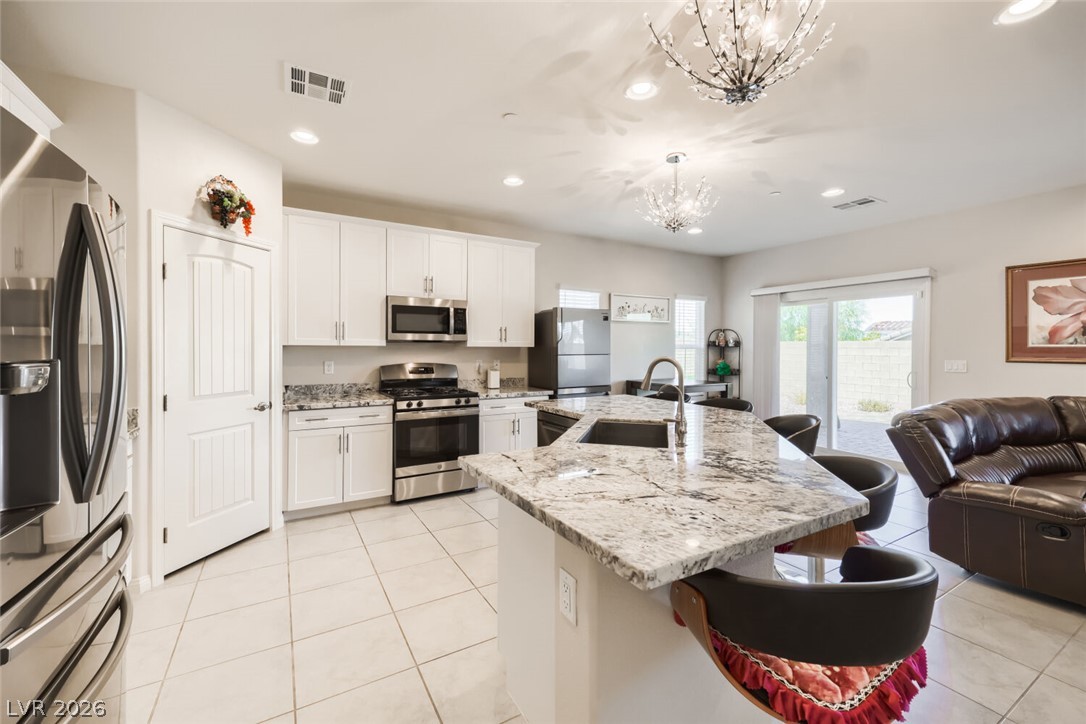 72 Summer Rhapsody Avenue Property Photo 11