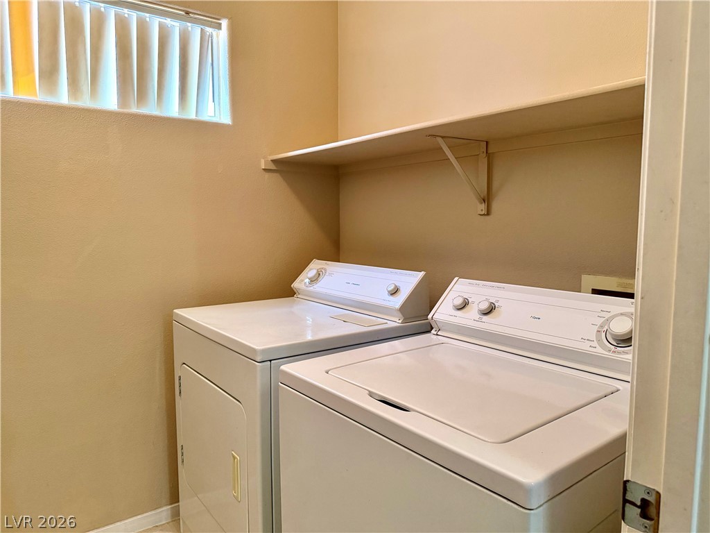 2615 West Gary Avenue 2028 Property Photo 9