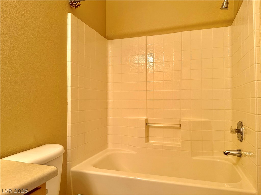 2615 West Gary Avenue 2028 Property Photo 15
