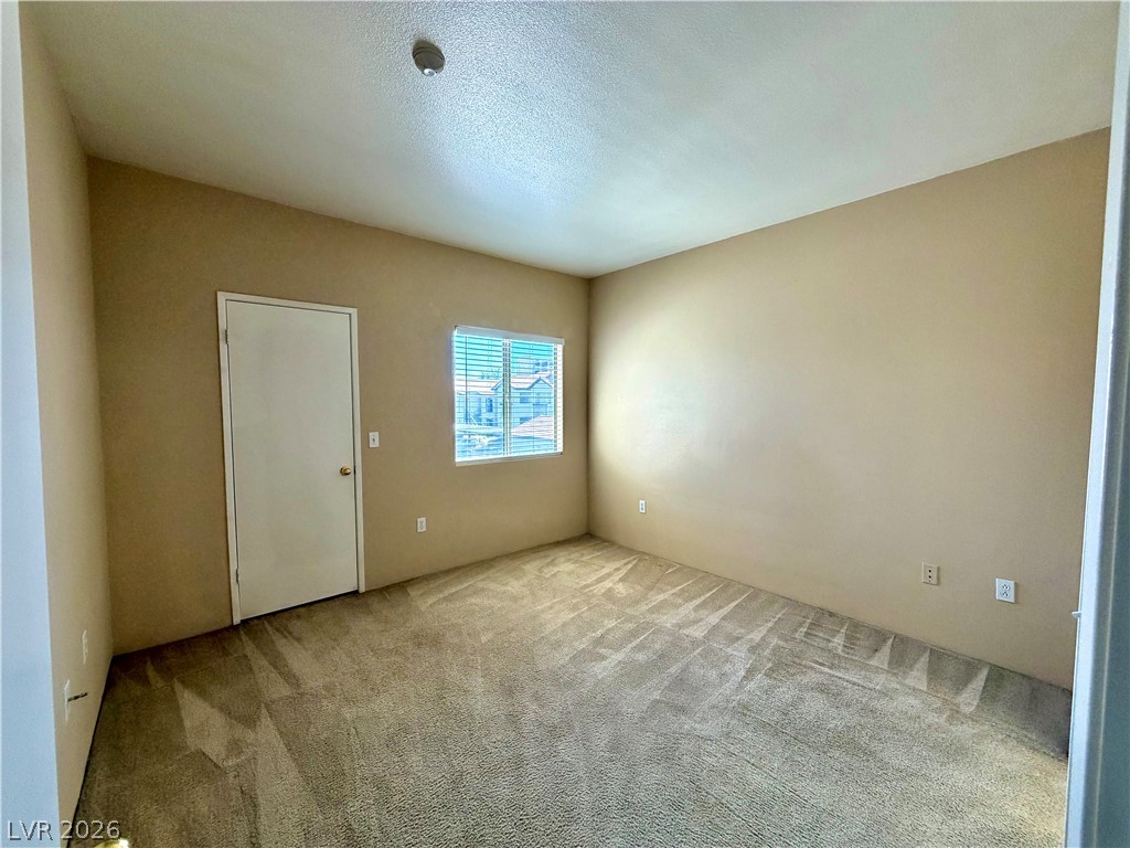 2615 West Gary Avenue 2028 Property Photo 17