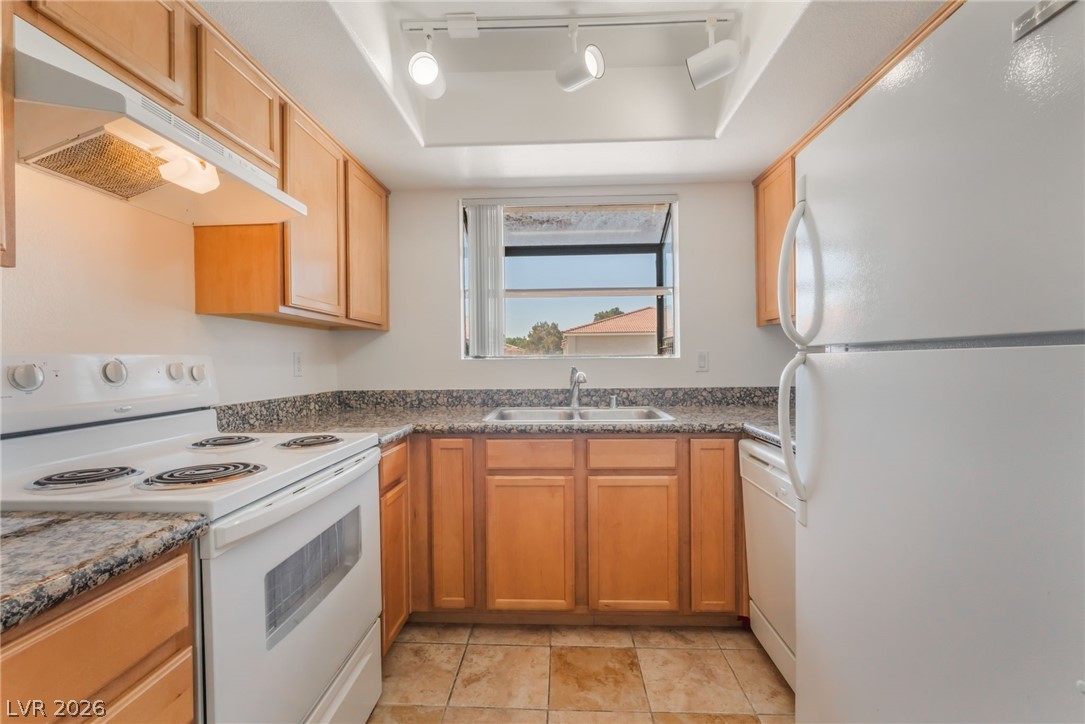 7300 Pirates Cove Road 2096 Property Photo 13