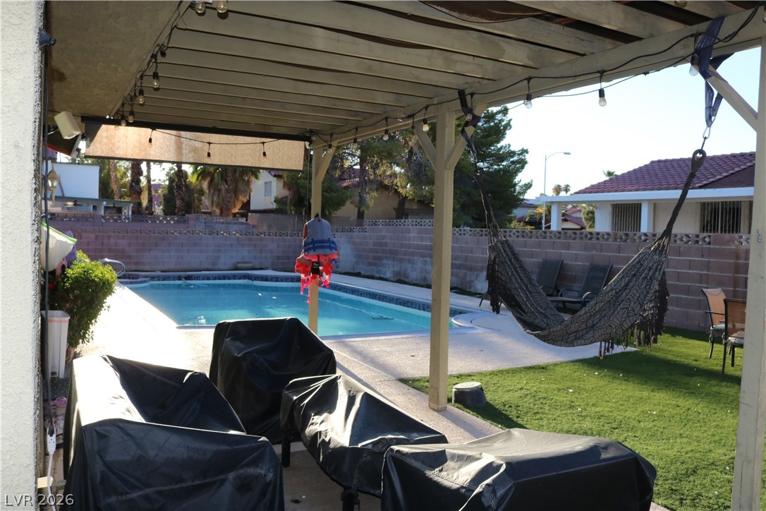 3512 Rawhide Street Property Photo 3