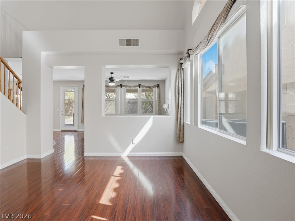 8946 Sanibel Shore Avenue Property Photo 12