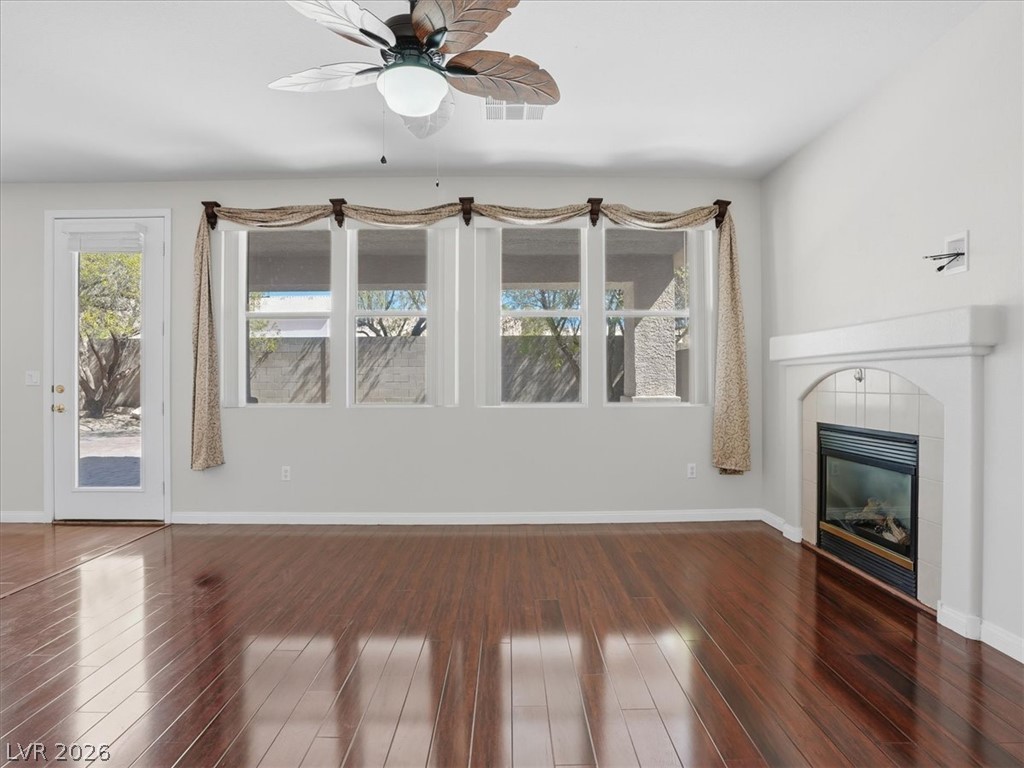 8946 Sanibel Shore Avenue Property Photo 15