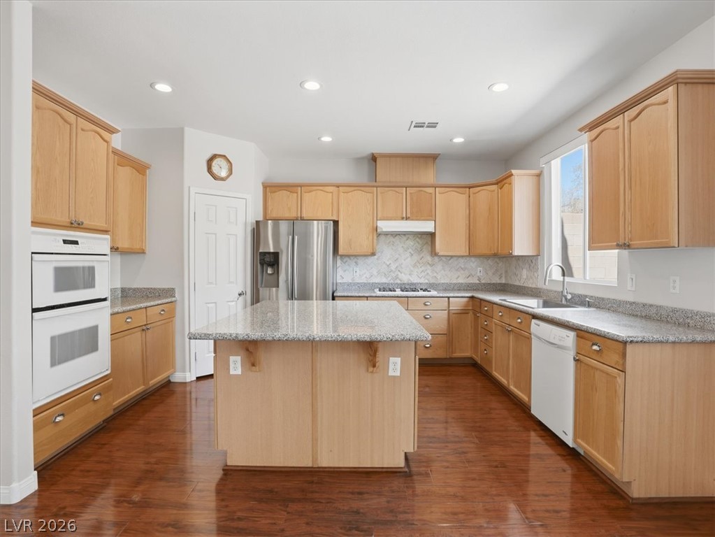 8946 Sanibel Shore Avenue Property Photo 21
