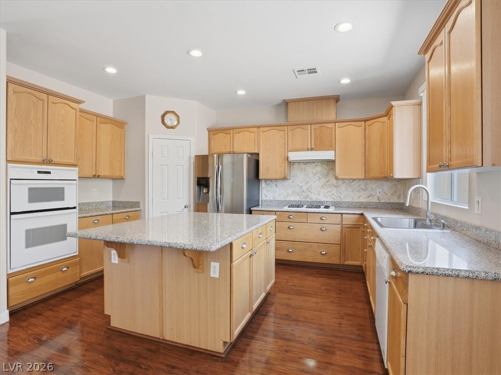8946 Sanibel Shore Avenue Property Photo 22