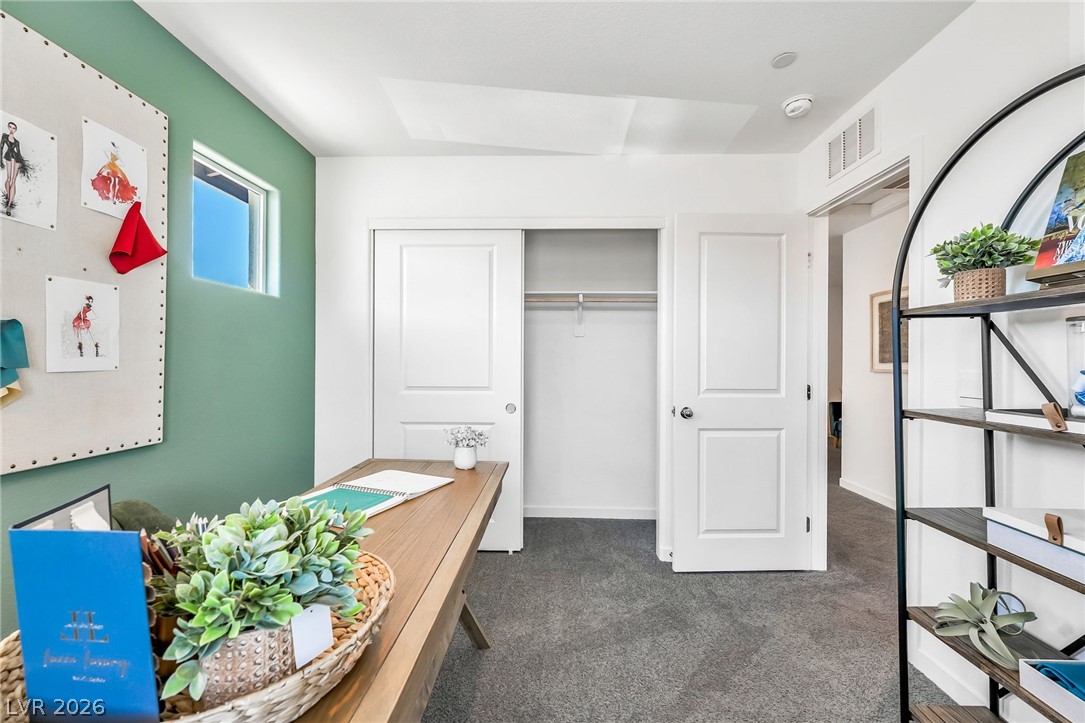 914 Rosy Starling Street Property Photo 35