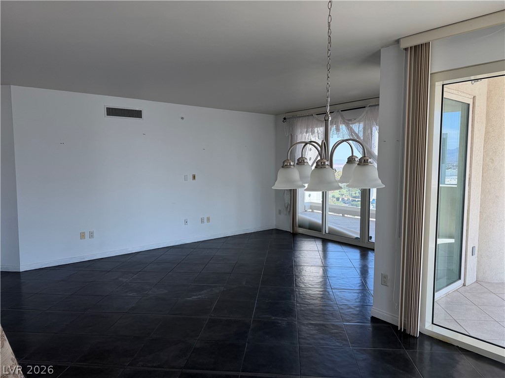 2747 Paradise Road 1505 Property Photo 12