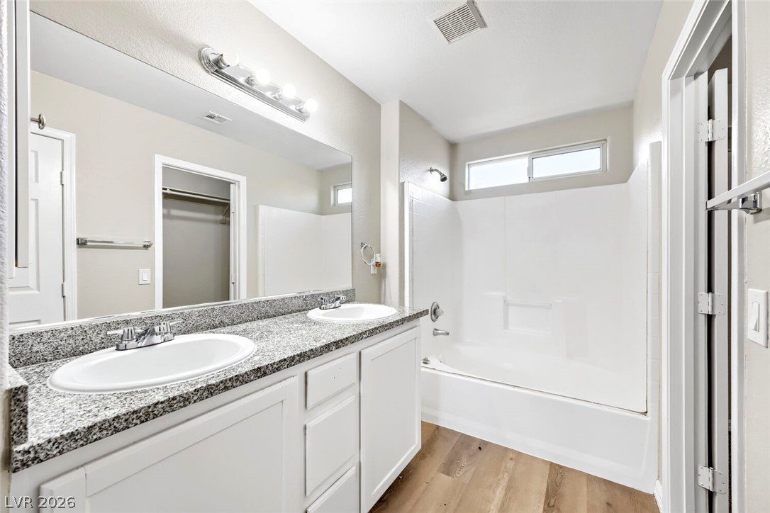 24 Rosa Rosales Court Property Photo 23