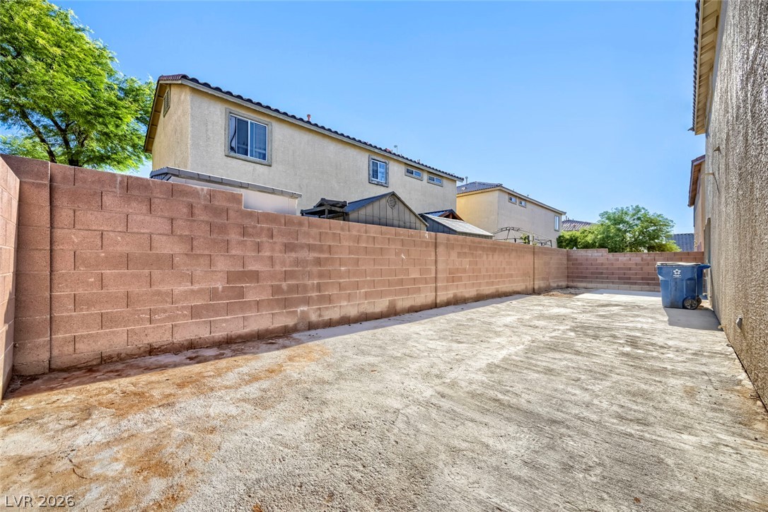 24 Rosa Rosales Court Property Photo 33