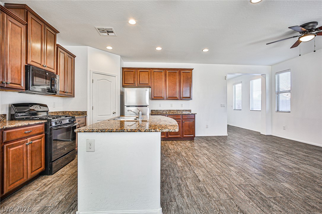 6360 Beavertail Pond Avenue Property Photo 13